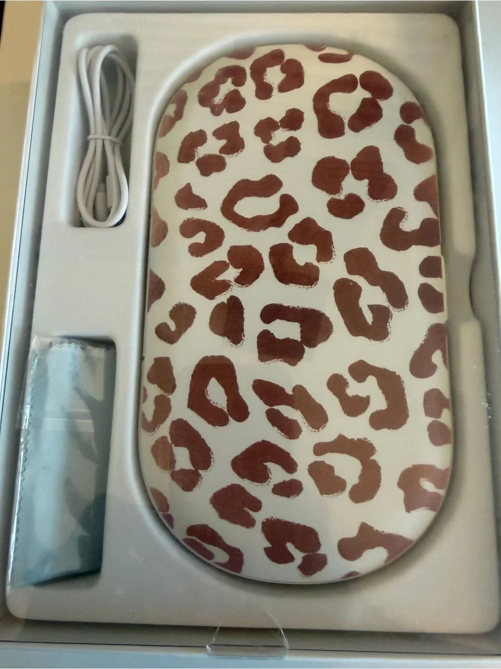 Leopard Print Wireless Charger Pad - White & Brown